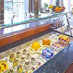 Penz West Hotel