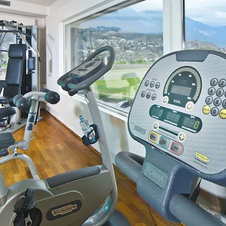 西奔兹酒店 酒店