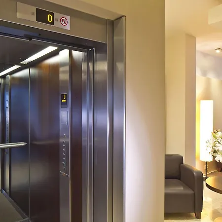 Hotel Penz West 4*