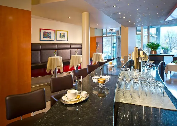 Szálloda Penz West 4*